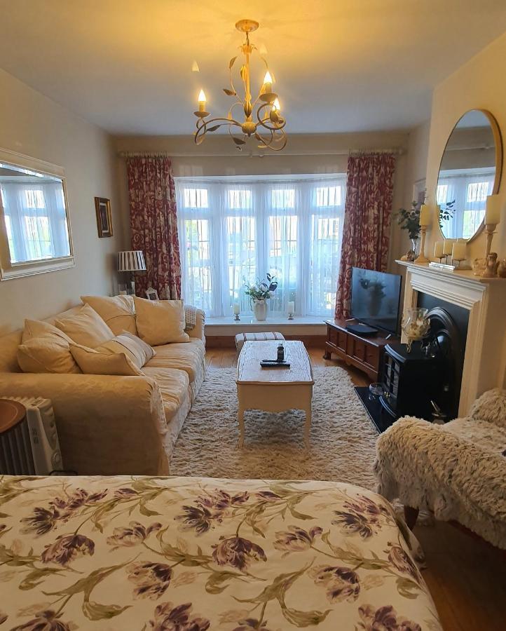 124 ,Castlelawn Heights, Headford Road Galway Homestay Eksteriør bilde
